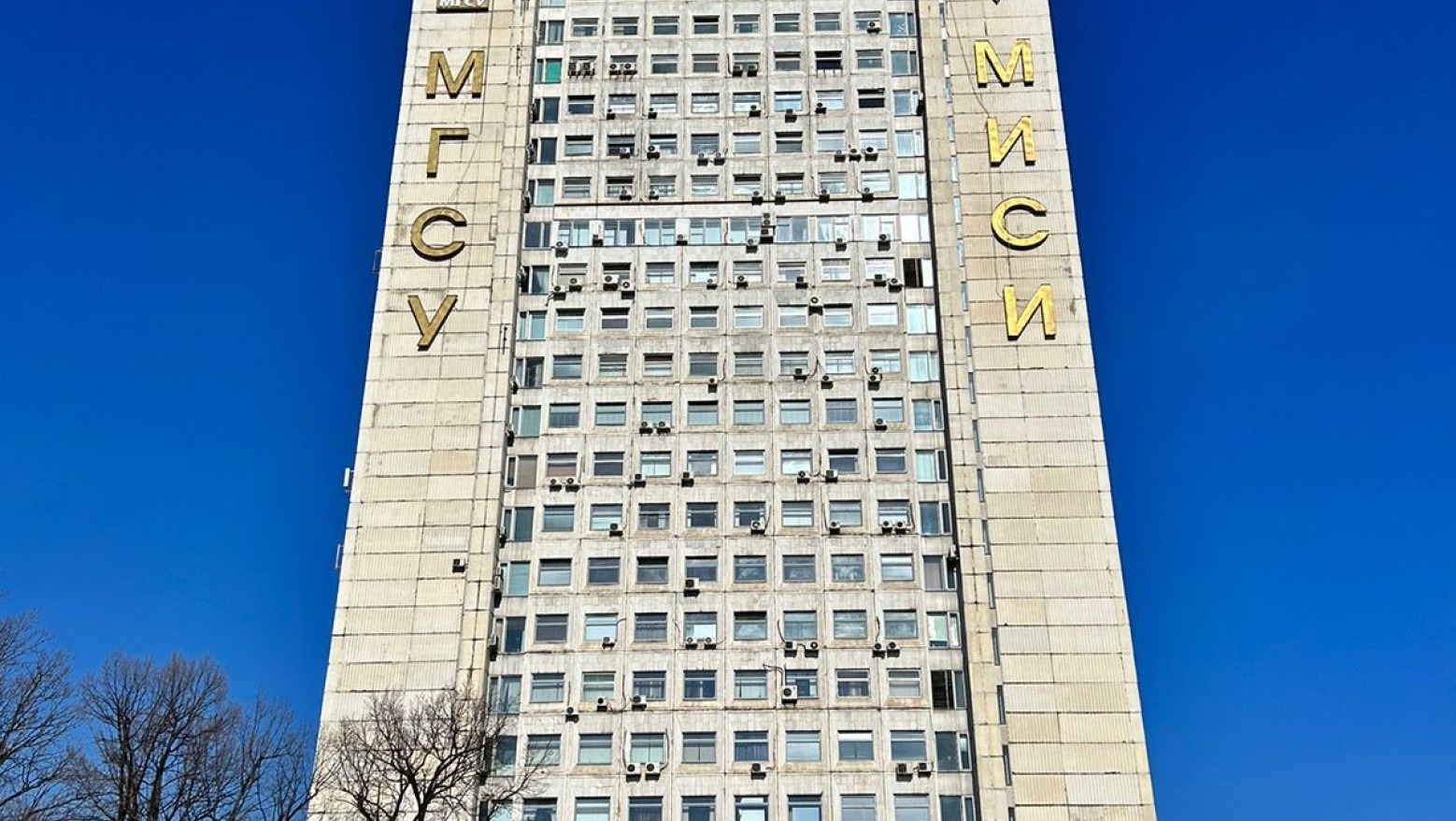 СК «Автодор» презентовала проекты компании в рамках самой масштабной ярмарки вакансий в МГСУ - фото 1